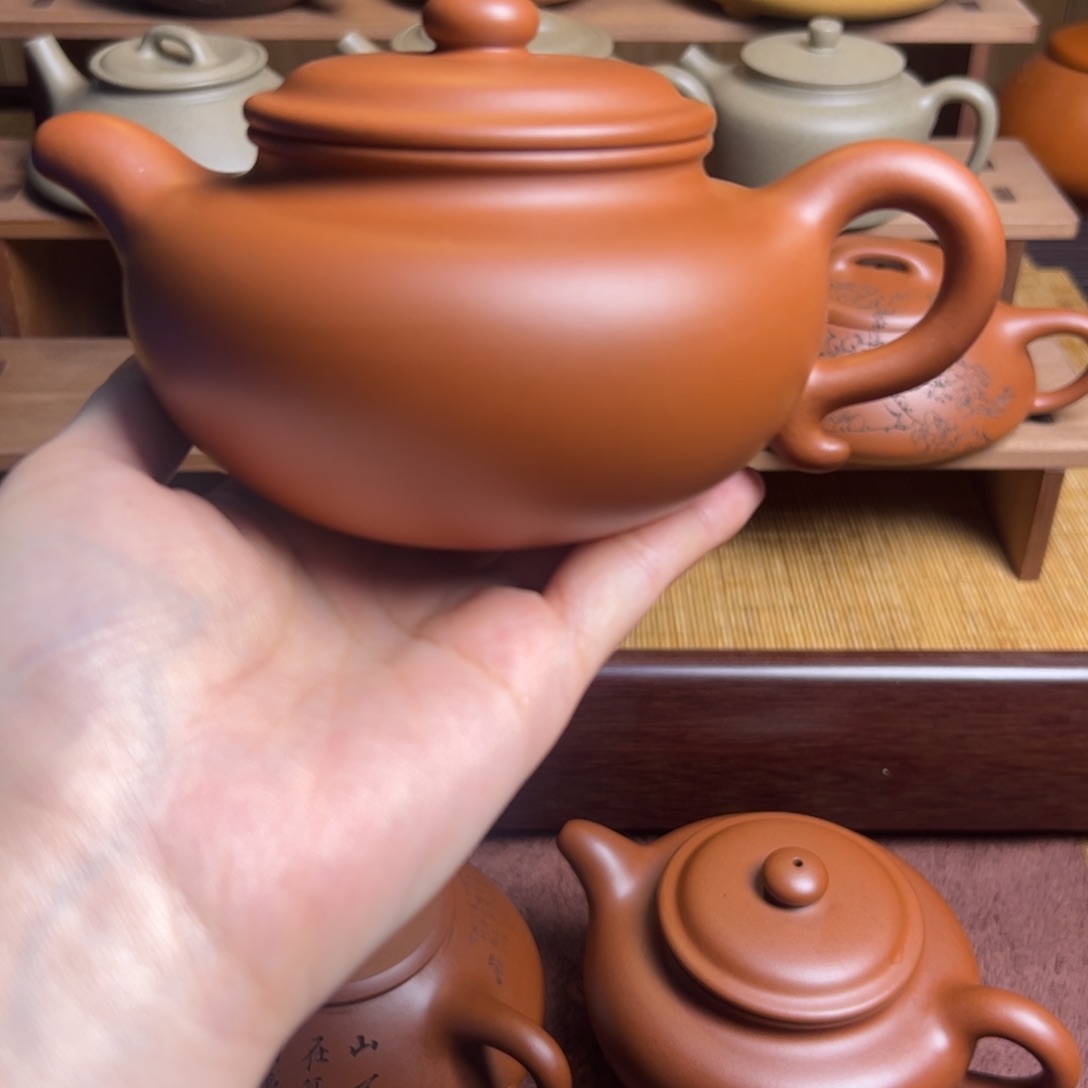 茶壶紫砂山*300cc红皮龙大亨仿古