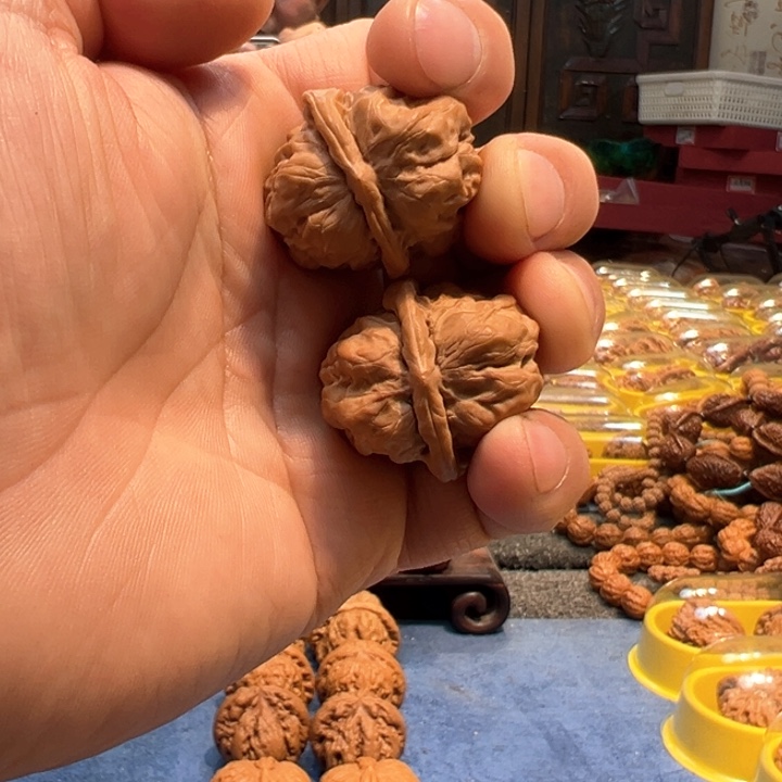 文玩核桃把件蛤蟆头