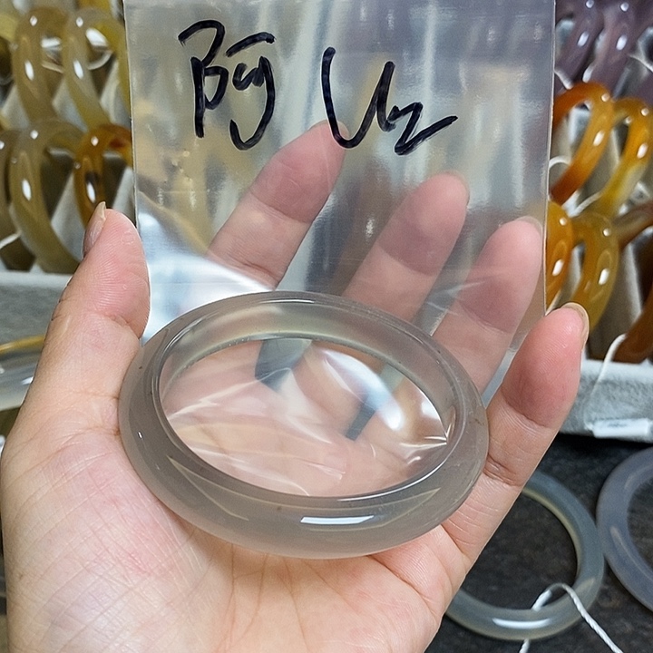 阿***z未镶嵌玛瑙/玉髓珠宝半成品