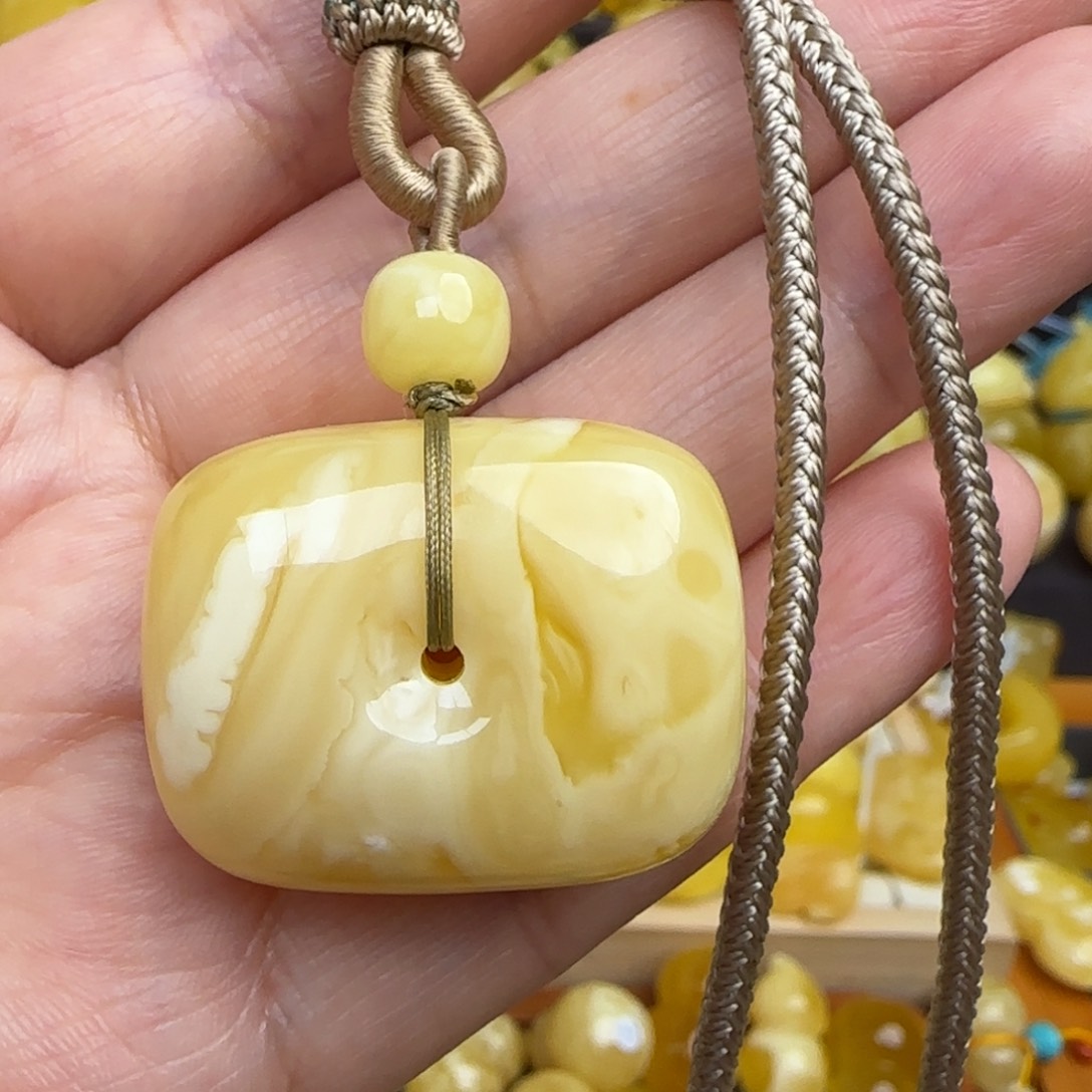 蜜蜡吊坠(不含链)未镶嵌不退换天然俄料浓蜡妖花蜜蜡方扣