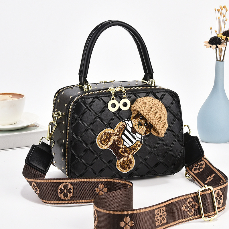 【工厂直销】黑色 新款潮流女包