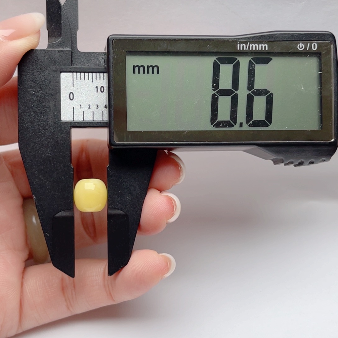 蜜蜡裸石未镶嵌蜜蜡桶珠 思思