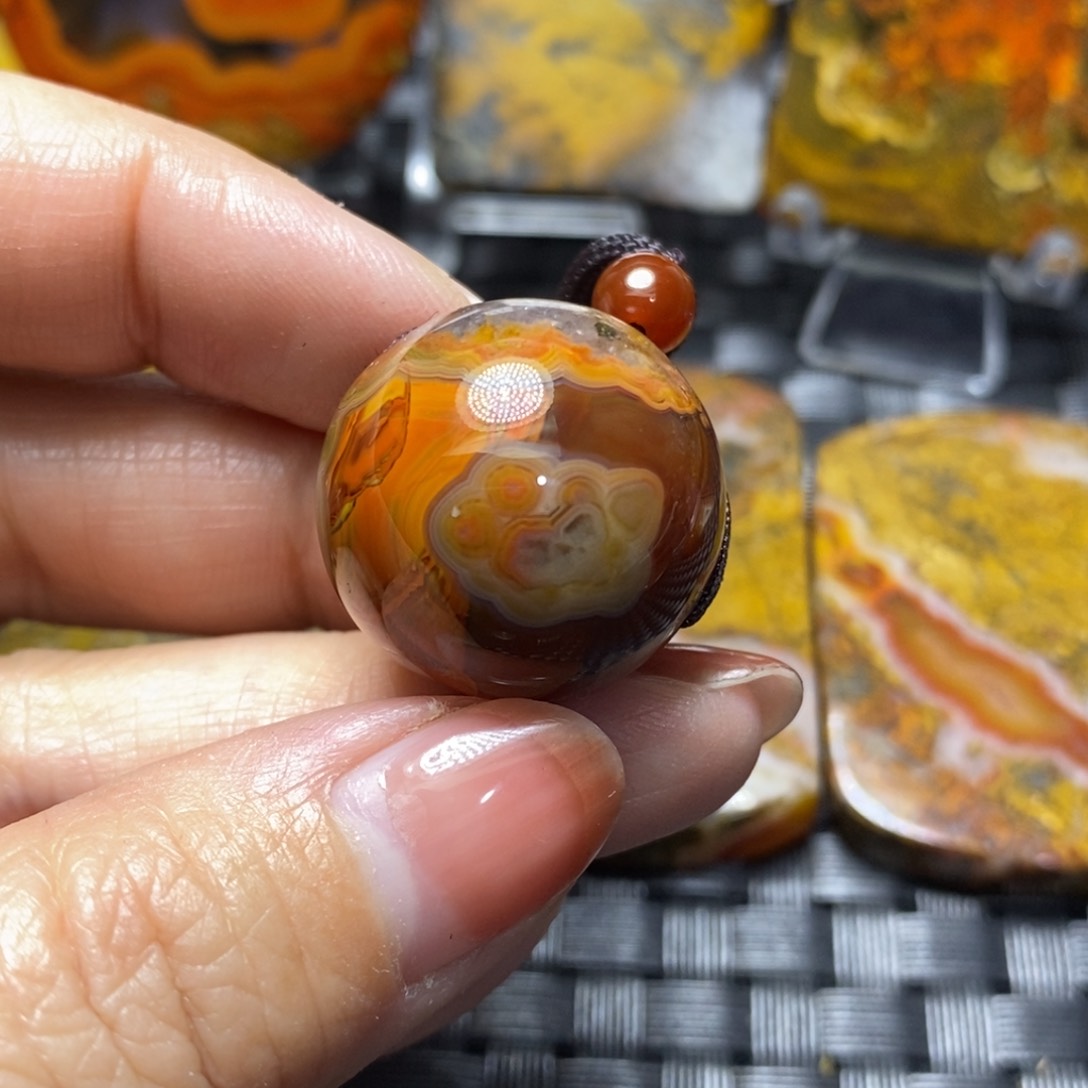 玛瑙/玉髓颈饰未镶嵌