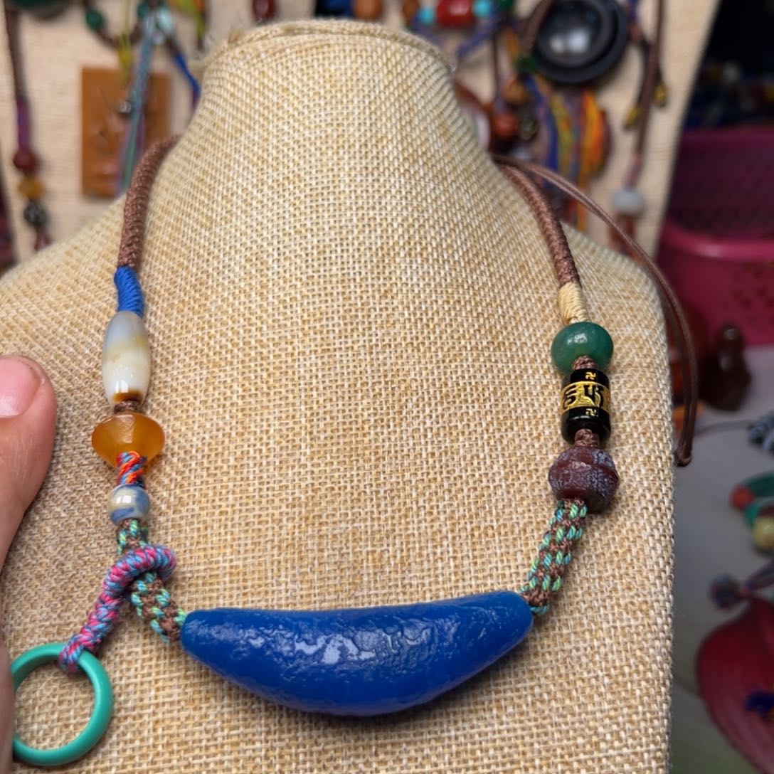 玛瑙/玉髓颈饰未镶嵌