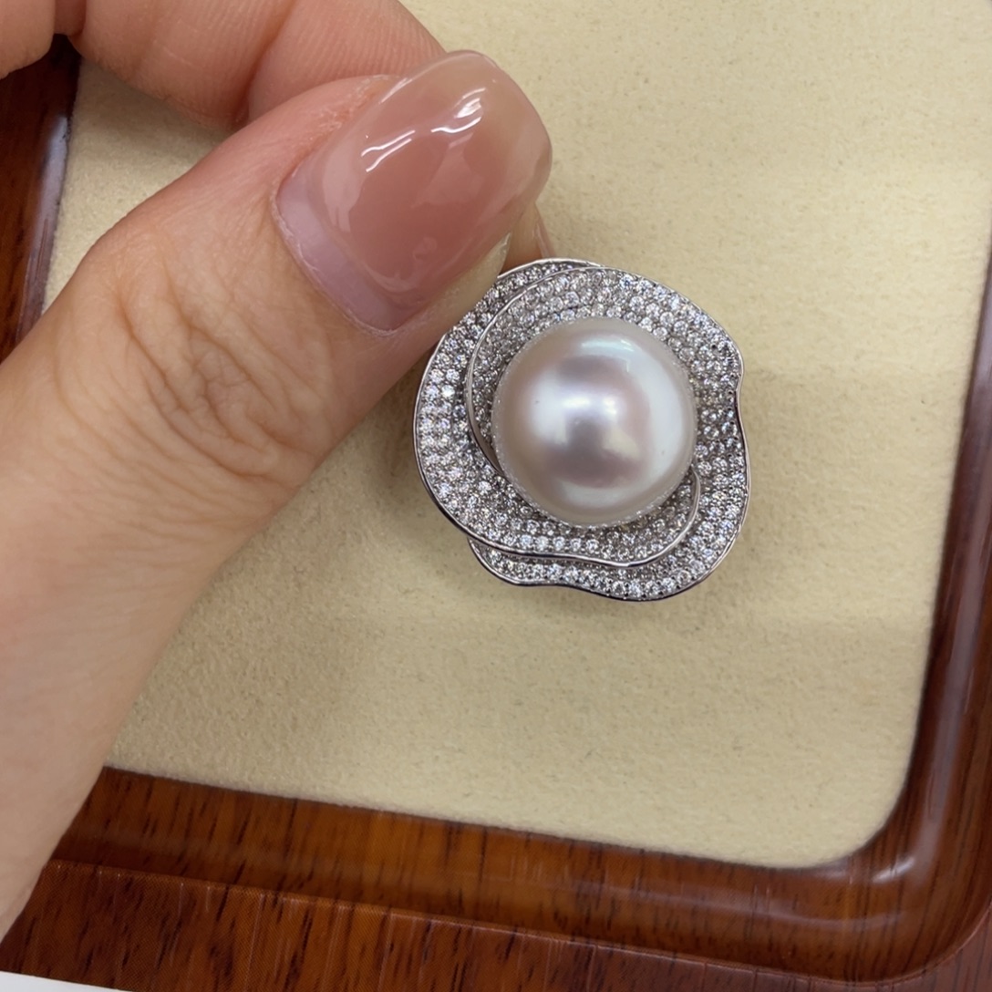 颈饰银S925镶嵌海水珍珠