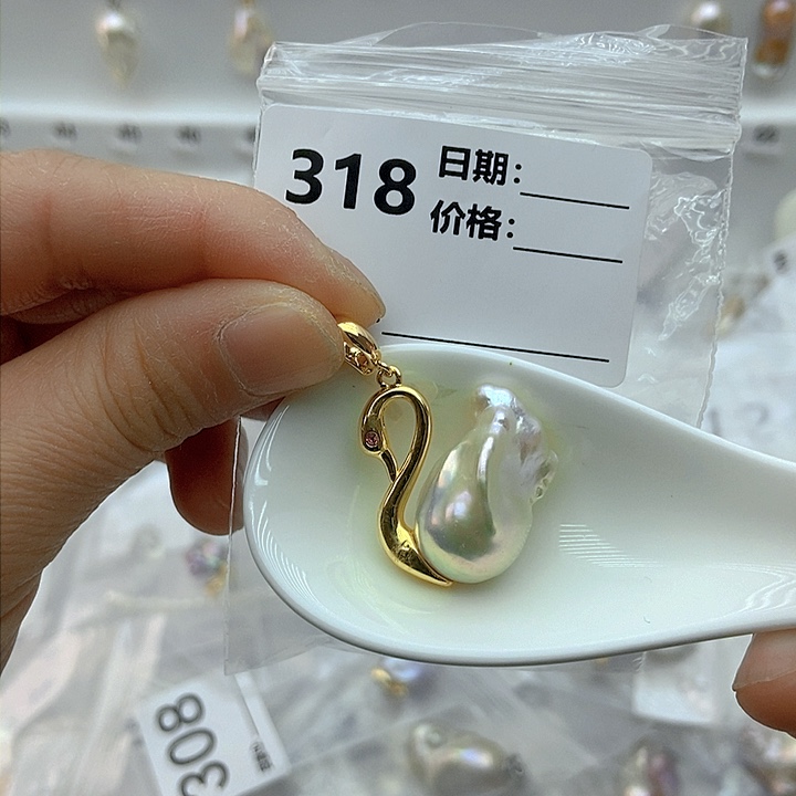 淡水珍珠颈饰未镶嵌