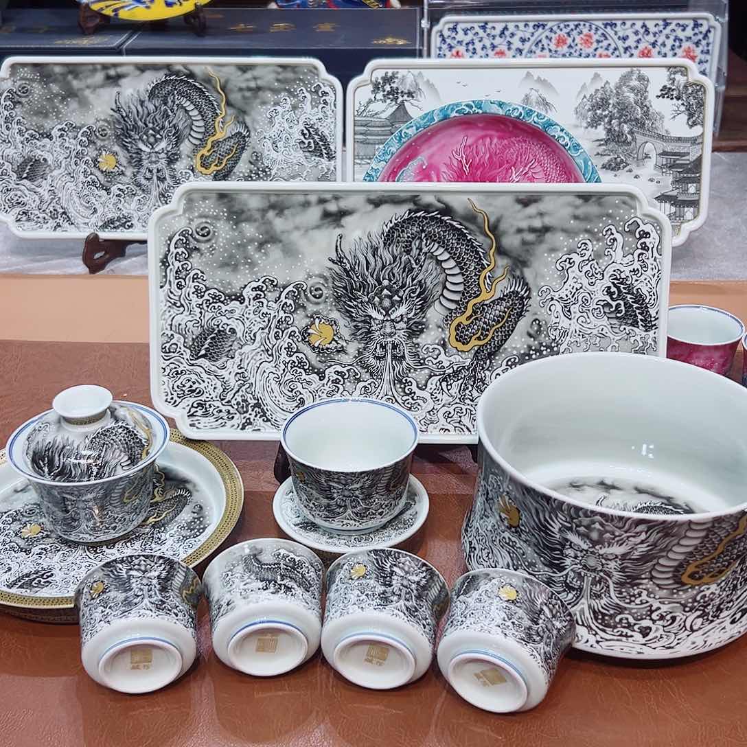 摆件景德镇陶瓷艺术