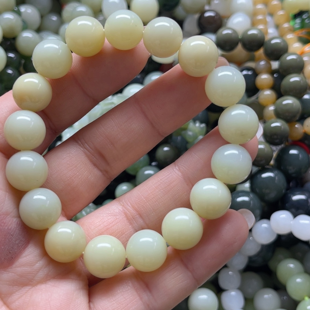 和田玉手链未镶嵌