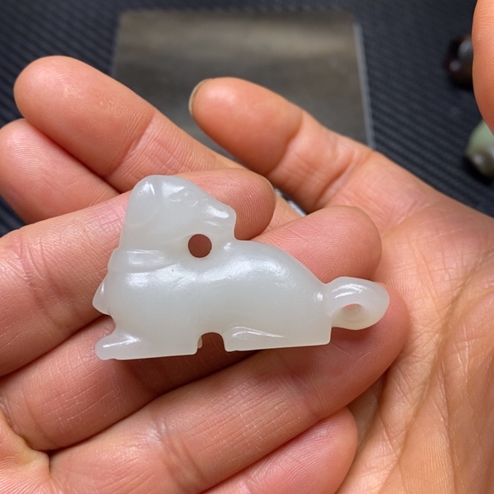 和田玉挂件未镶嵌最****