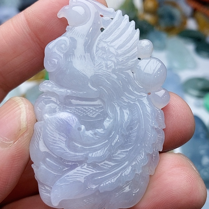 翡翠颈饰未镶嵌鳳凰