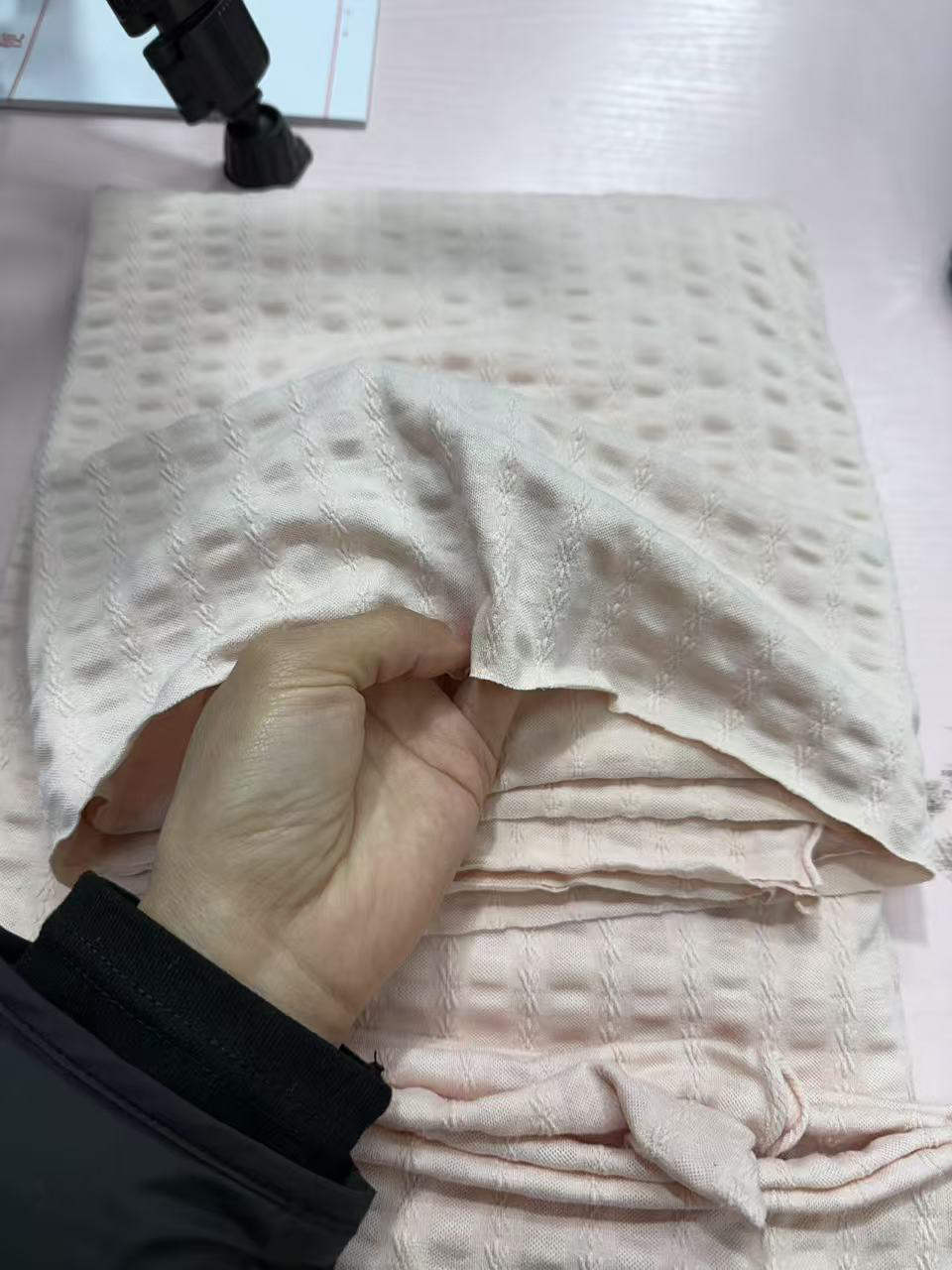 布料皮粉提花泡泡莫代尔1-1.5米可选多拍连裁