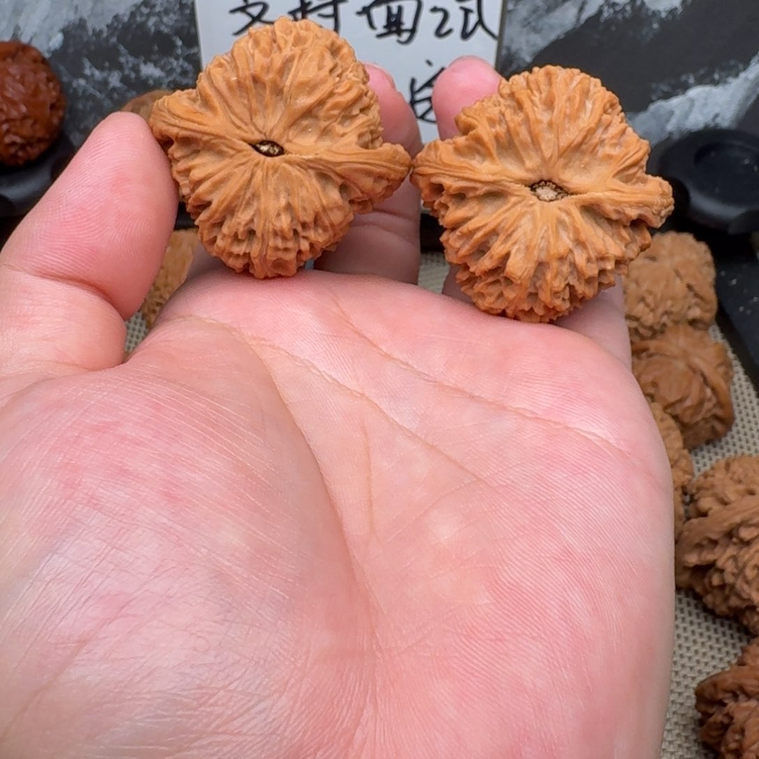 把件文玩核桃唐*老41南疆石