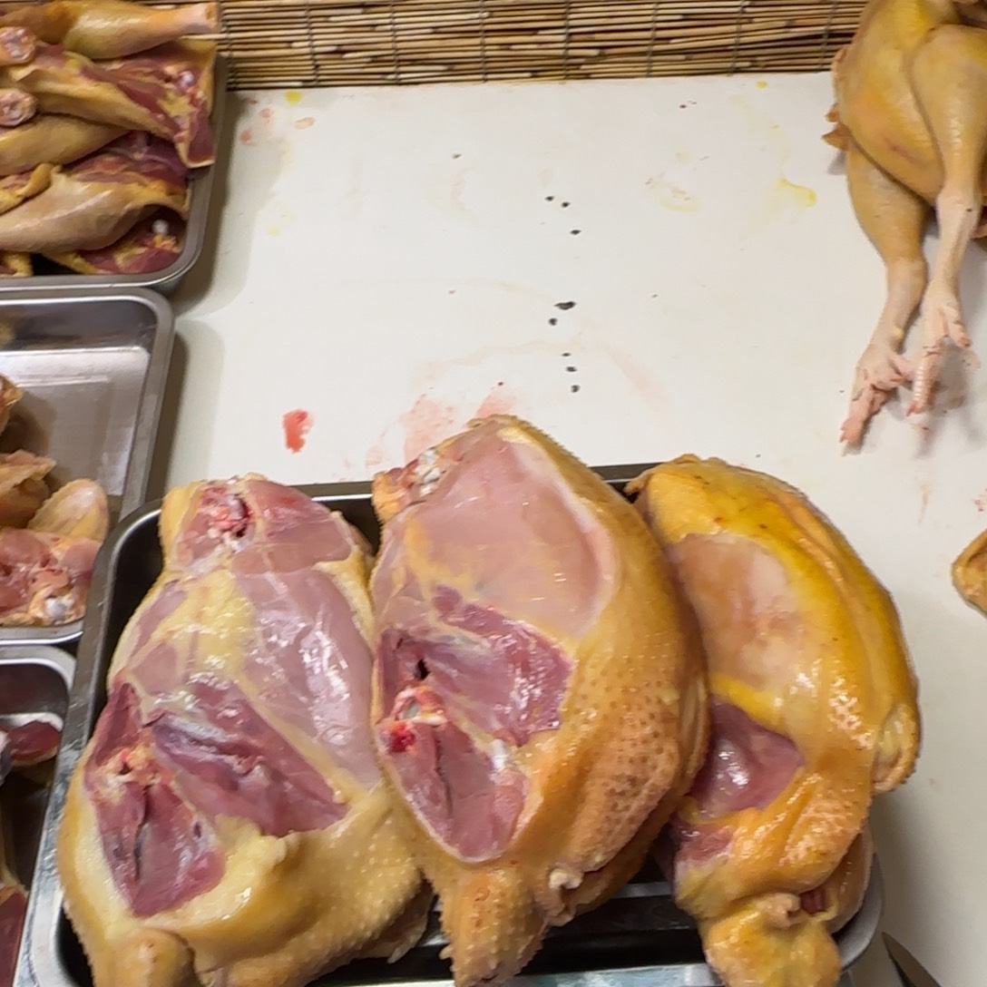 3食用农产品鸡肉架7.91斤