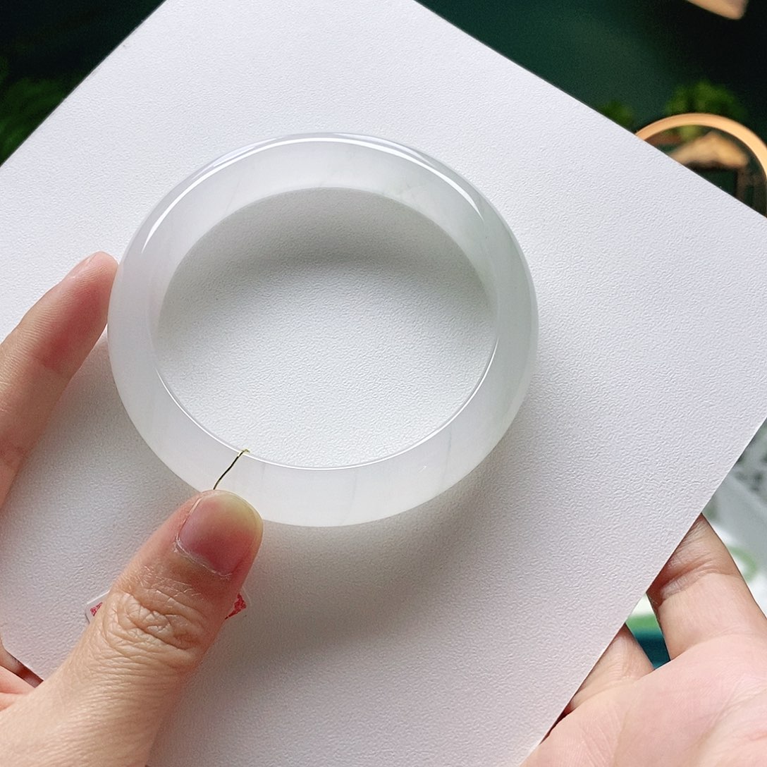 石英质玉手镯合金60