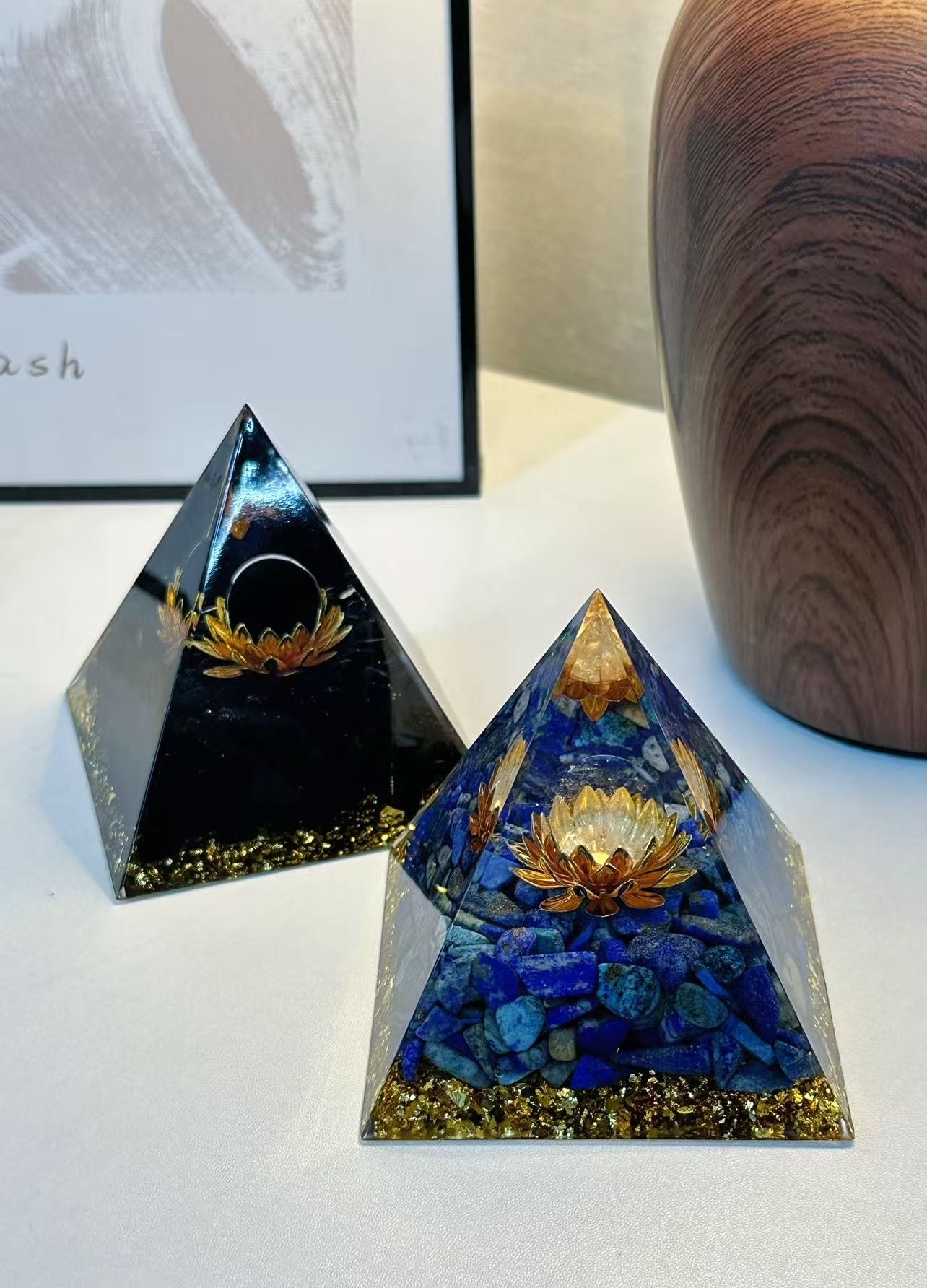 赤桃燚燚 灵宝充电桩 