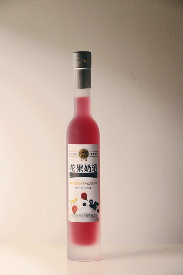 花果奶酒（玫瑰、雪梨、黑加仑三种口味，下单备注口味）12度375ml