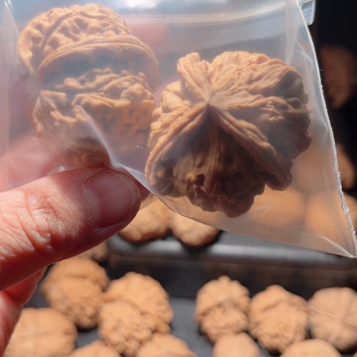 退***叔文玩核桃吊坠文玩
