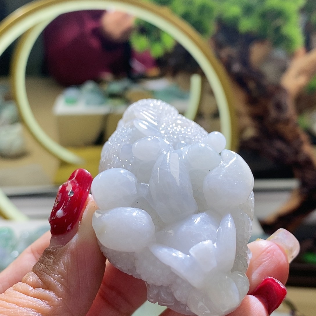 【闪购商品】翡翠颈饰未镶嵌金蟾