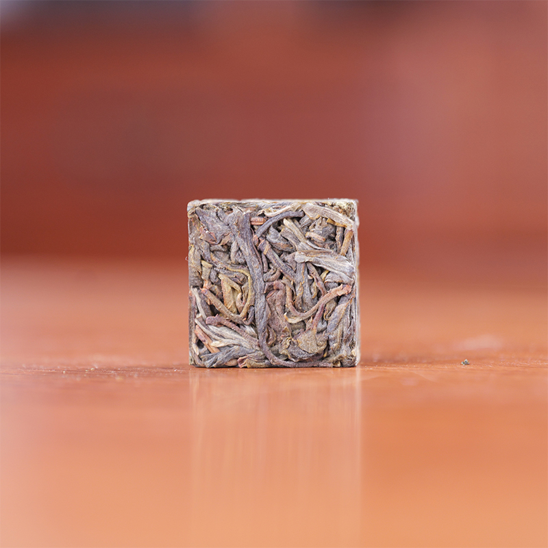 马邓老房子古树2024春-8克砖125块/盒 03125