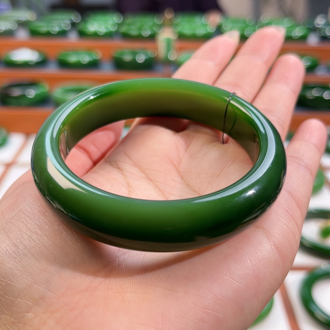 未镶嵌手镯和田玉5758