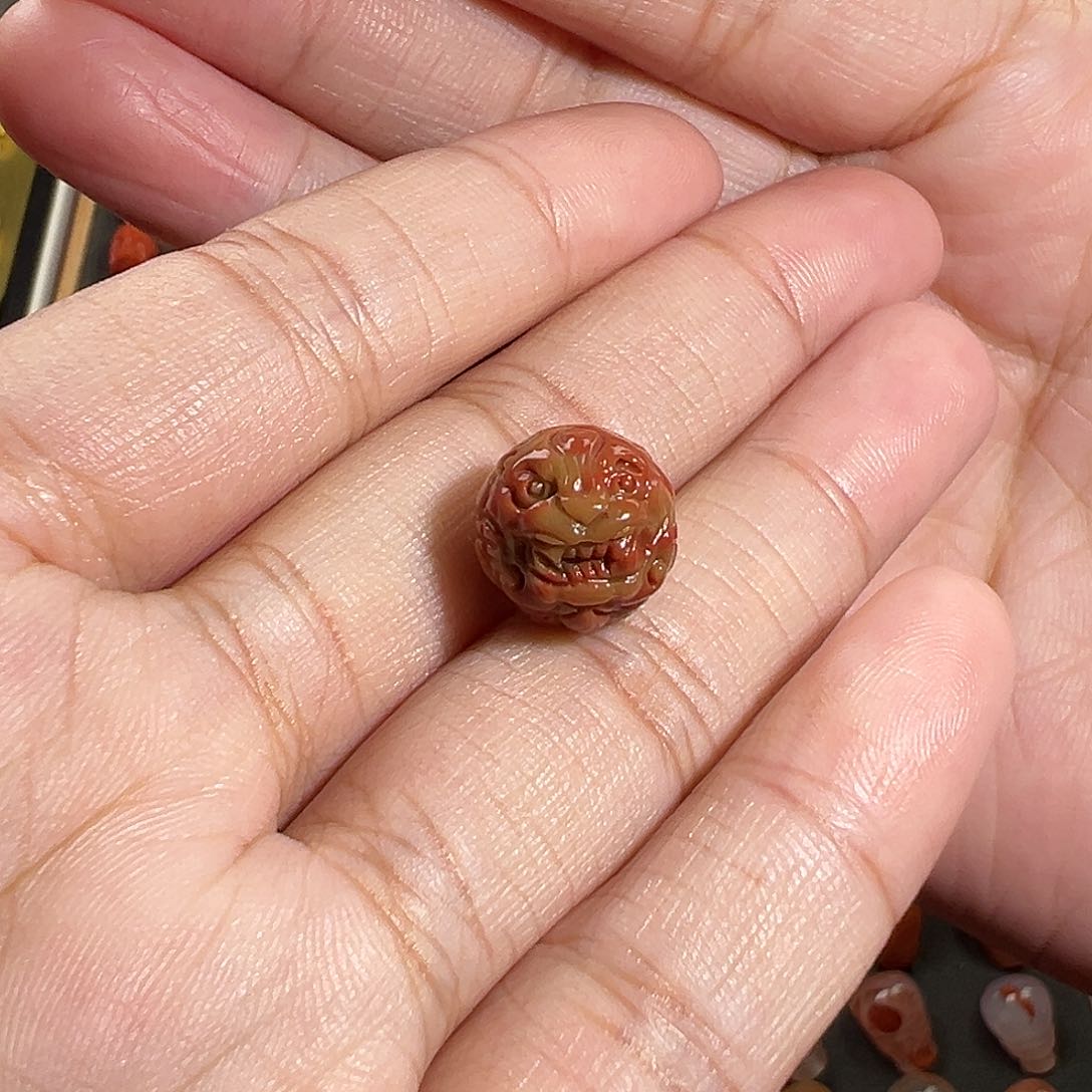 玛瑙/玉髓珠宝奇石未镶嵌神*?川料包浆貔貅福利价