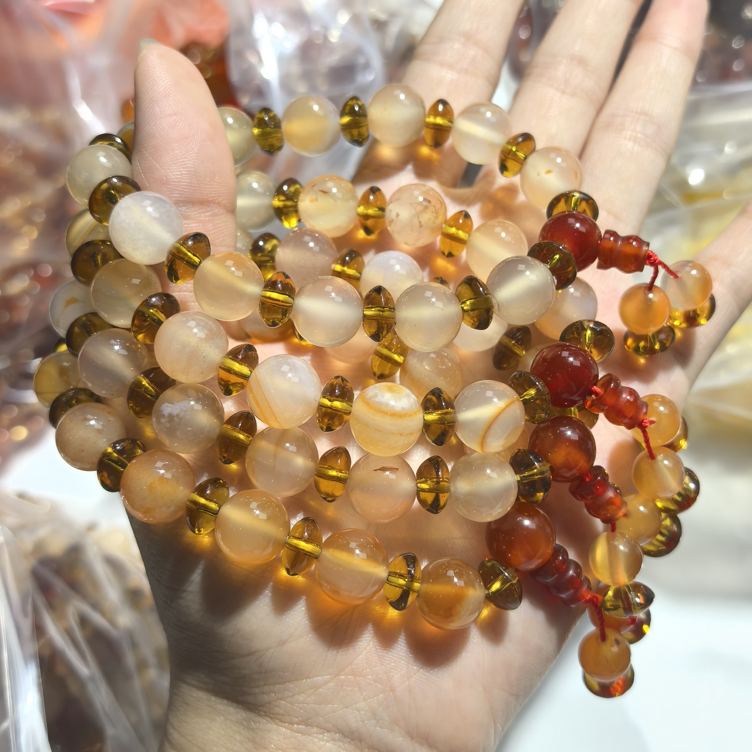 天然玛瑙手串香槟三通款卡10，多样性发48号