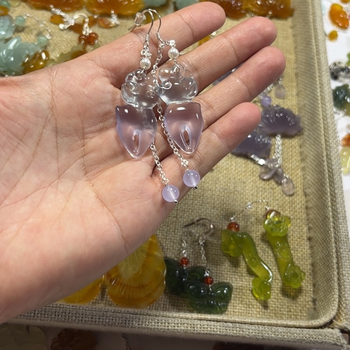 合金蛇纹石玉耳饰