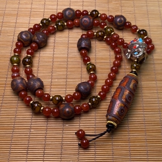 玛瑙/玉髓颈饰未镶嵌