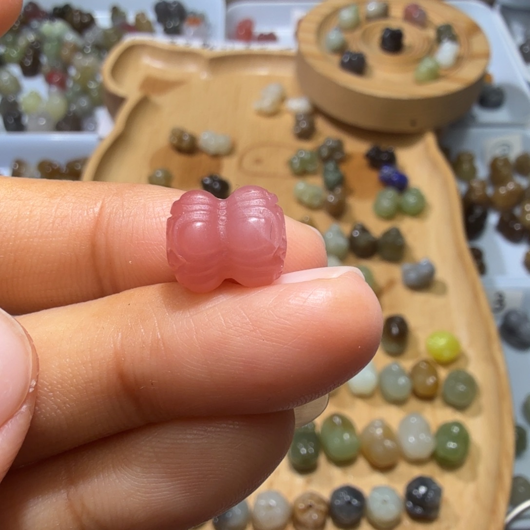 和田玉未镶嵌珠宝奇石