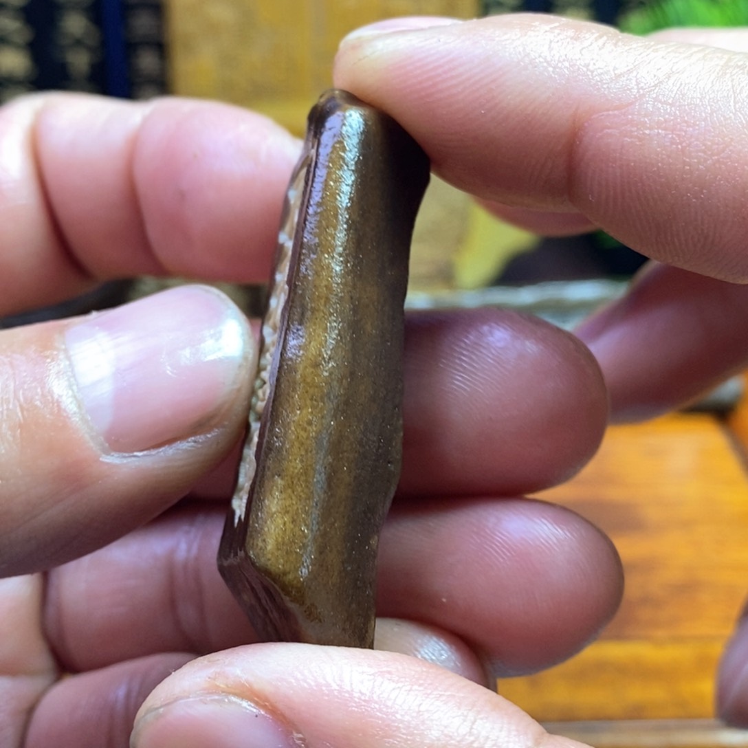 戈壁石88888888888888888