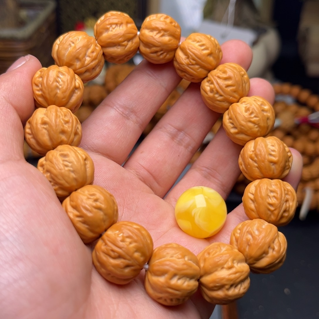猴头核桃手串1.8八棱给蜡