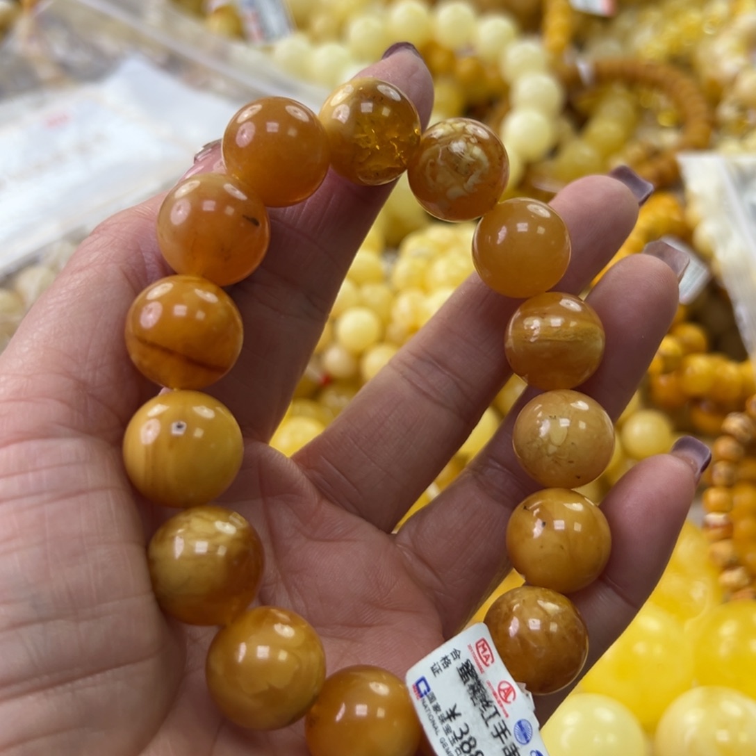 琥珀珠宝奇石未镶嵌