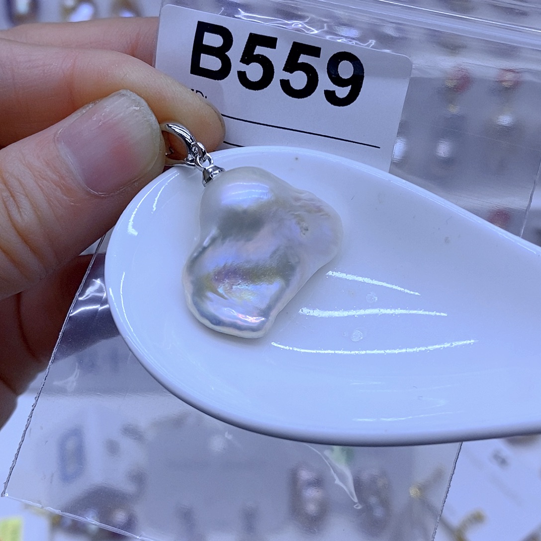 颈饰淡水珍珠未镶嵌