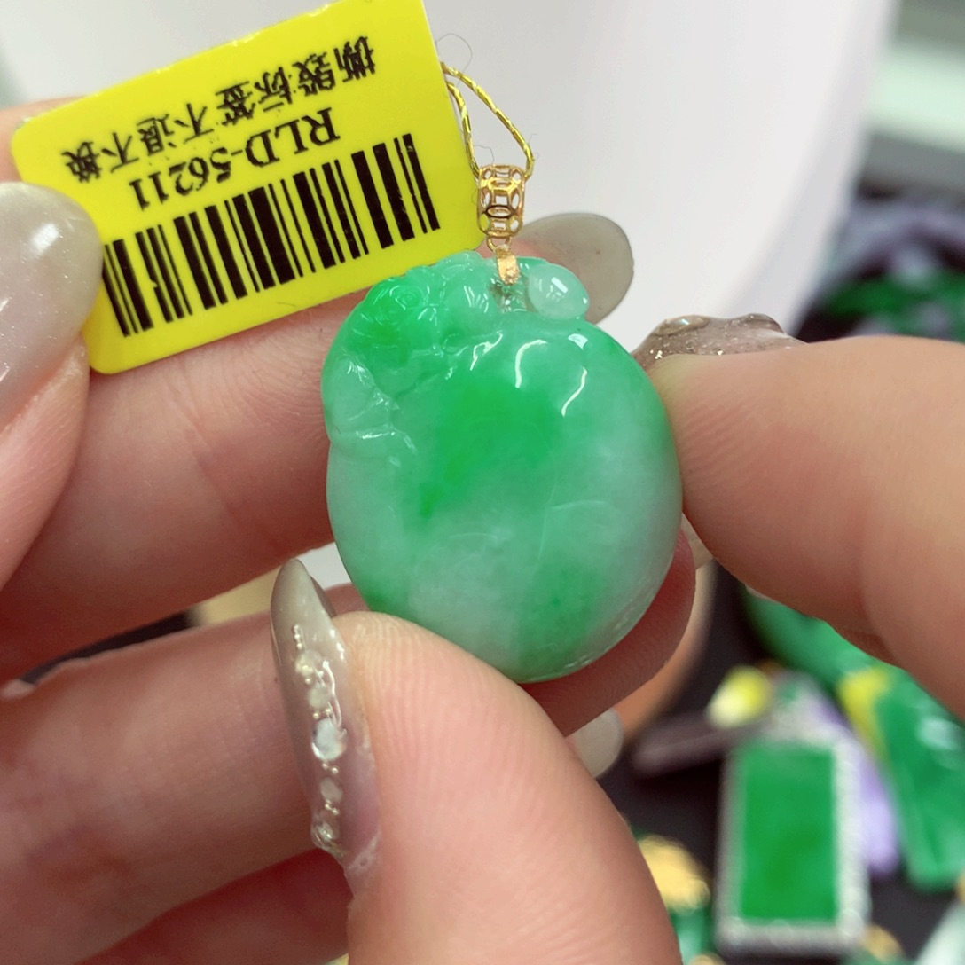 翡翠18K金镶嵌吊坠(不含链)