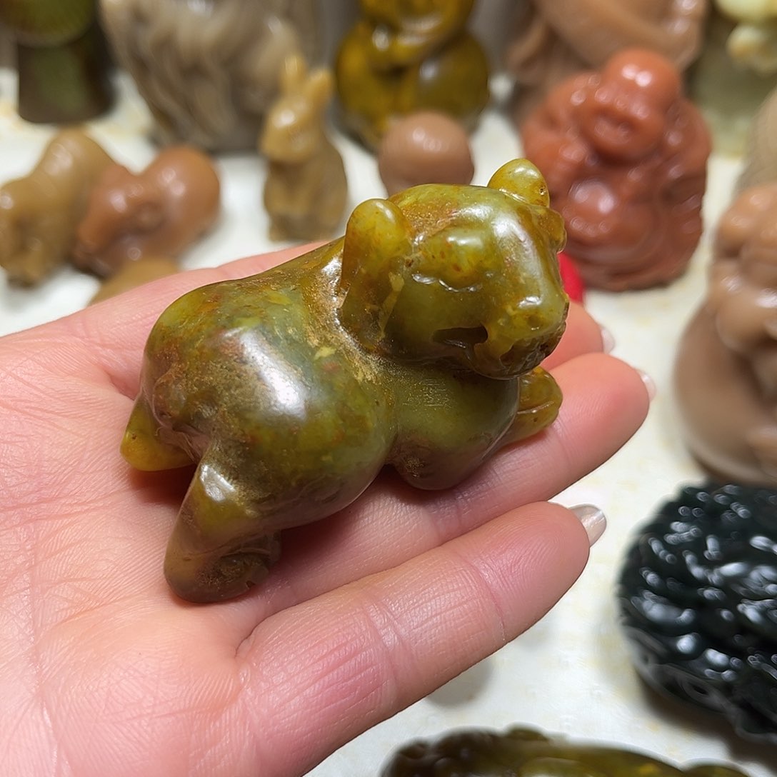 白玉菩提吊坠白玉菩提吊坠