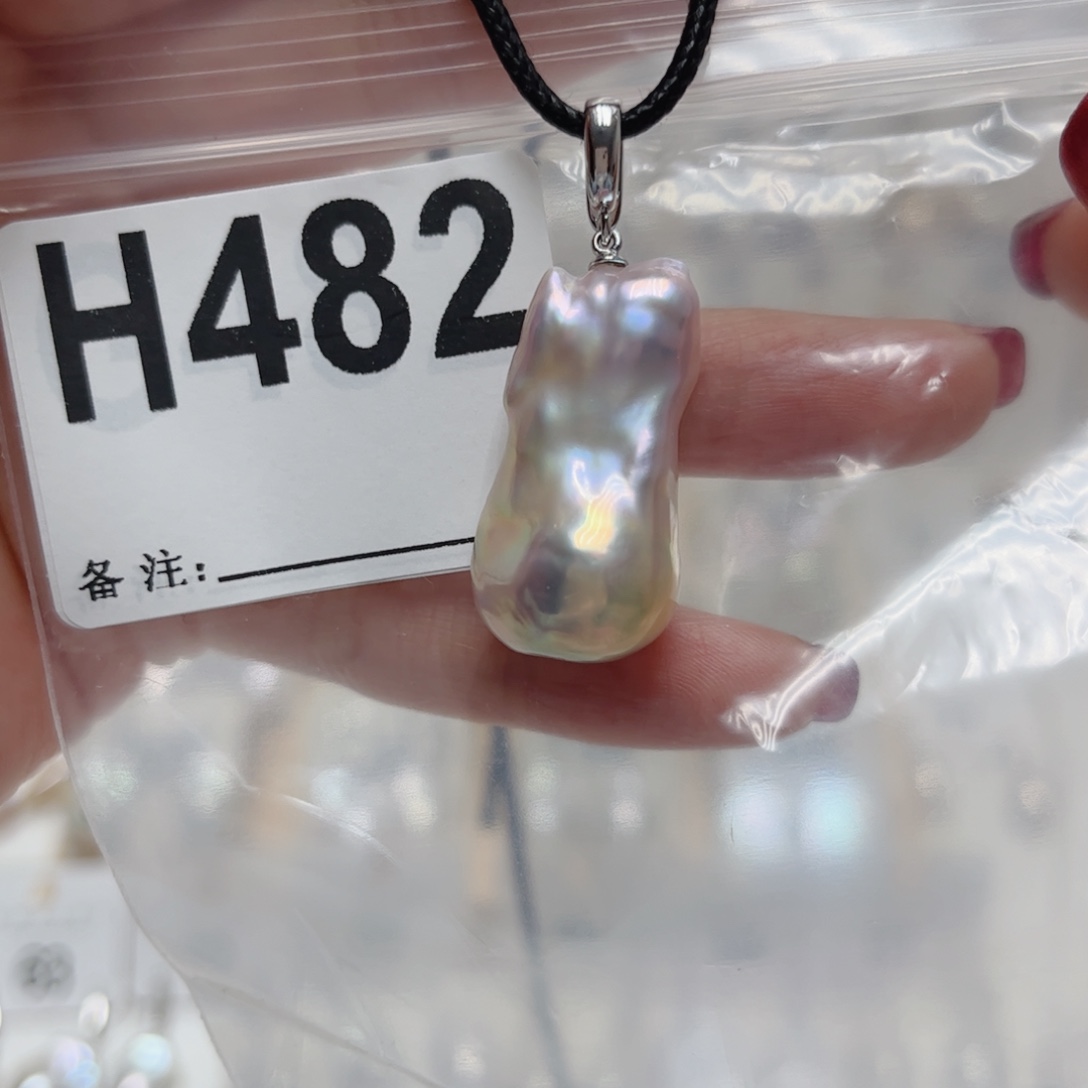 未镶嵌淡水珍珠颈饰