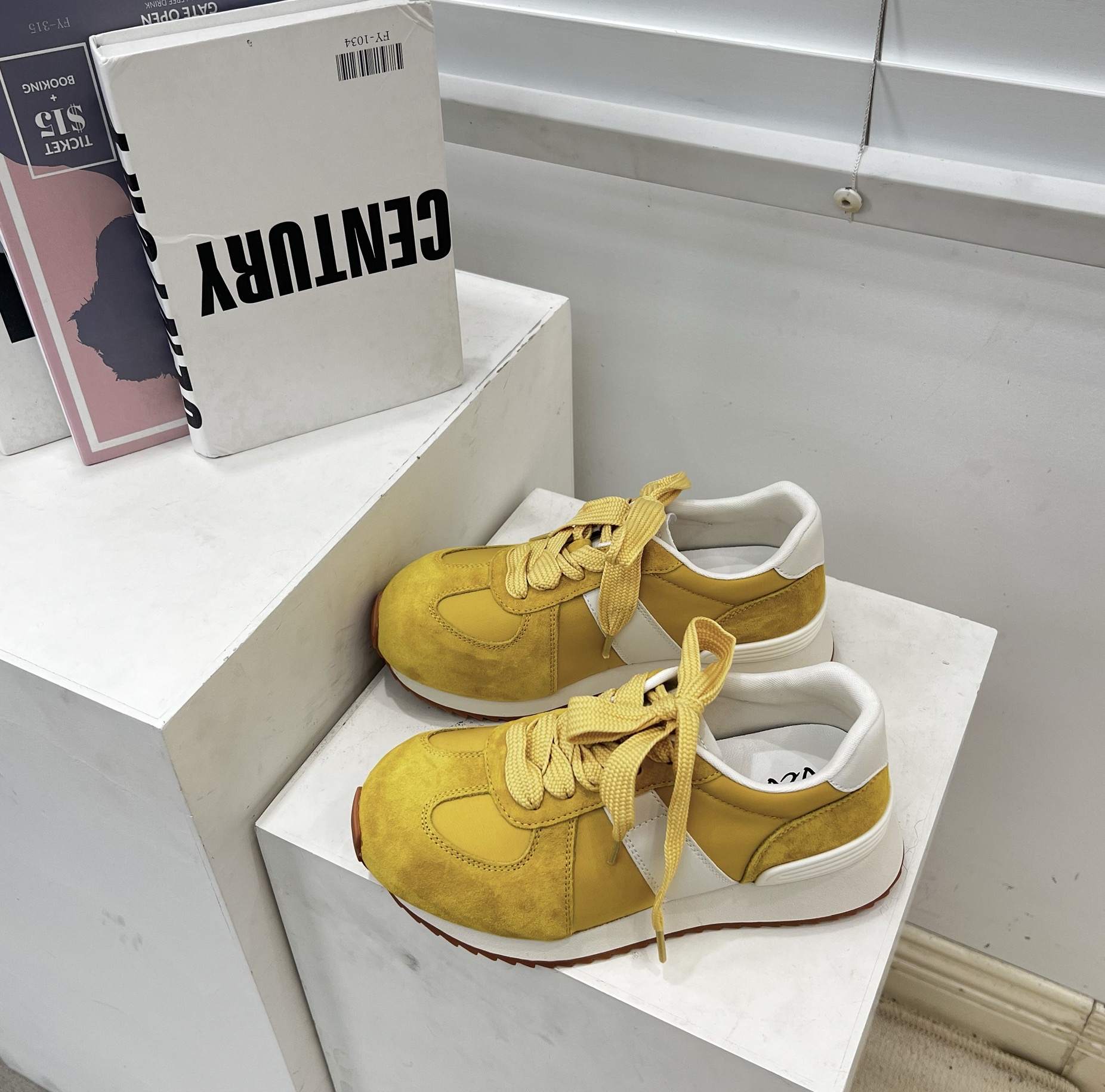 912-01经典舒适百搭时尚秀气运动阿甘鞋休闲女鞋