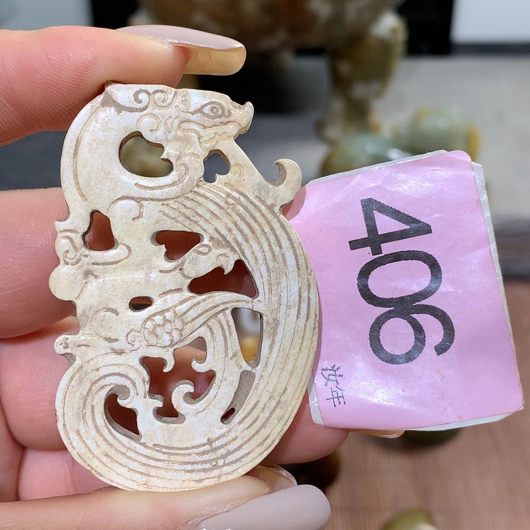 颈饰未镶嵌和田玉