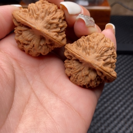 文玩核桃吊坠39全品秦闷狮子头