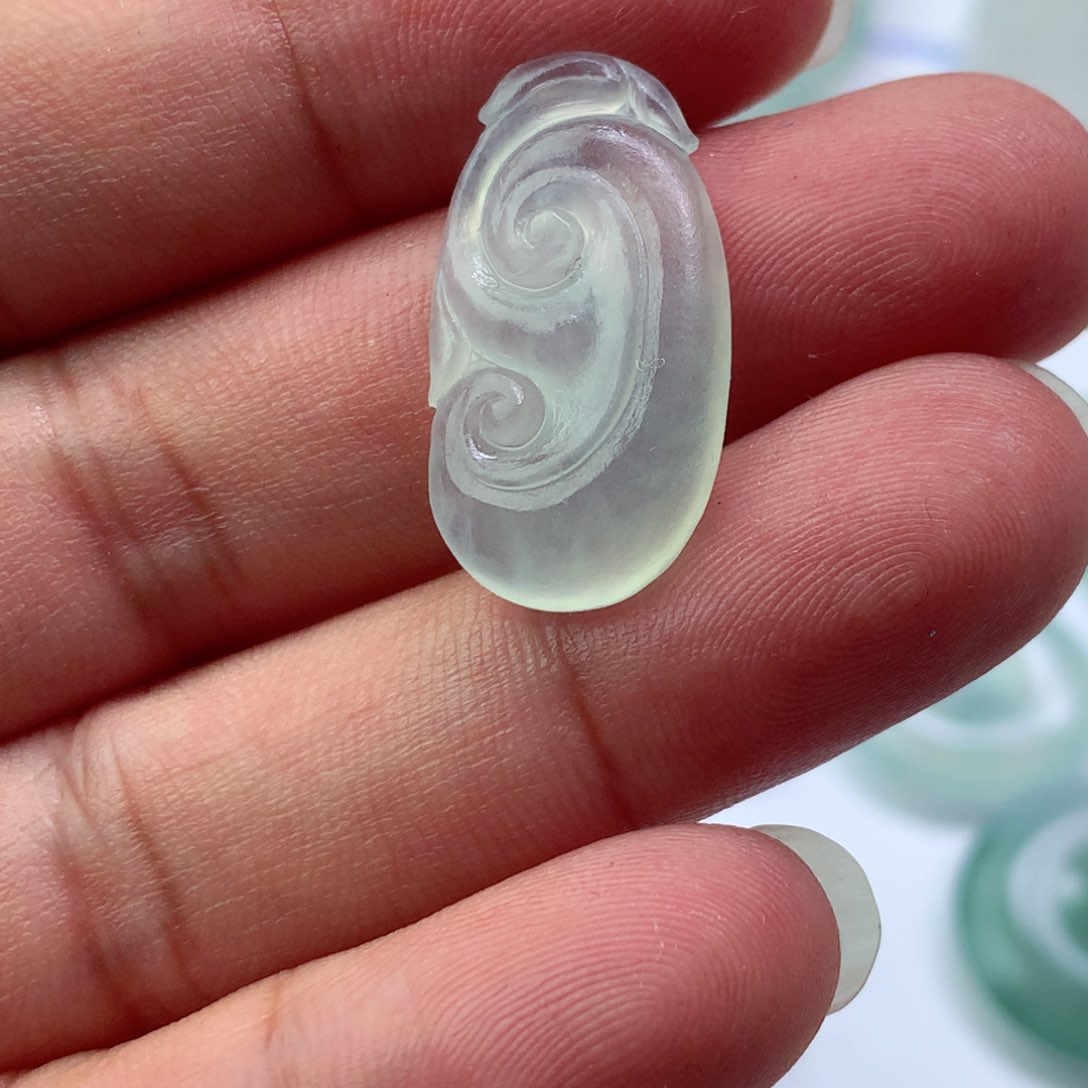 定制翡翠未镶嵌包工