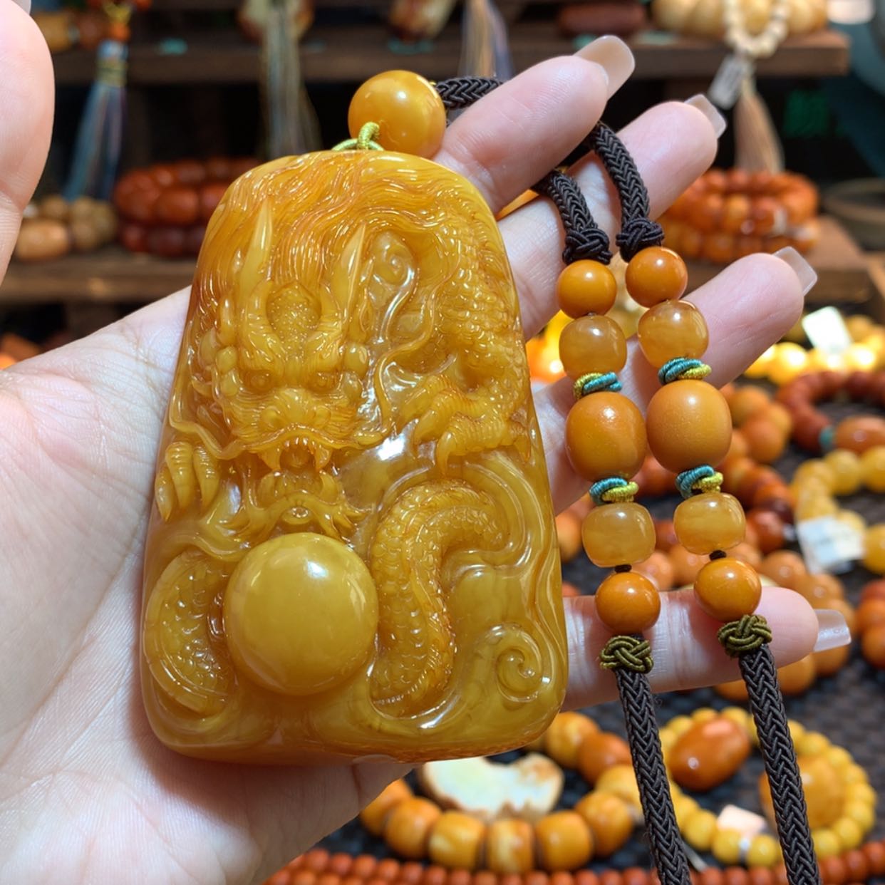 【闪购商品】蜜蜡吊坠(赠链)未镶嵌蜜蜡吊坠