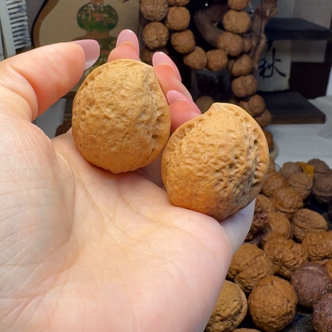 西***西把件文玩核桃企鹅33.6