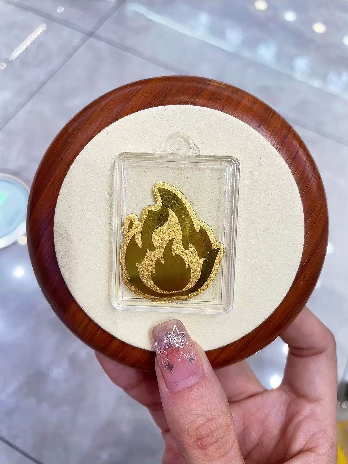 含金檀健次手机贴3mg 演唱会应援小炭火纪念品