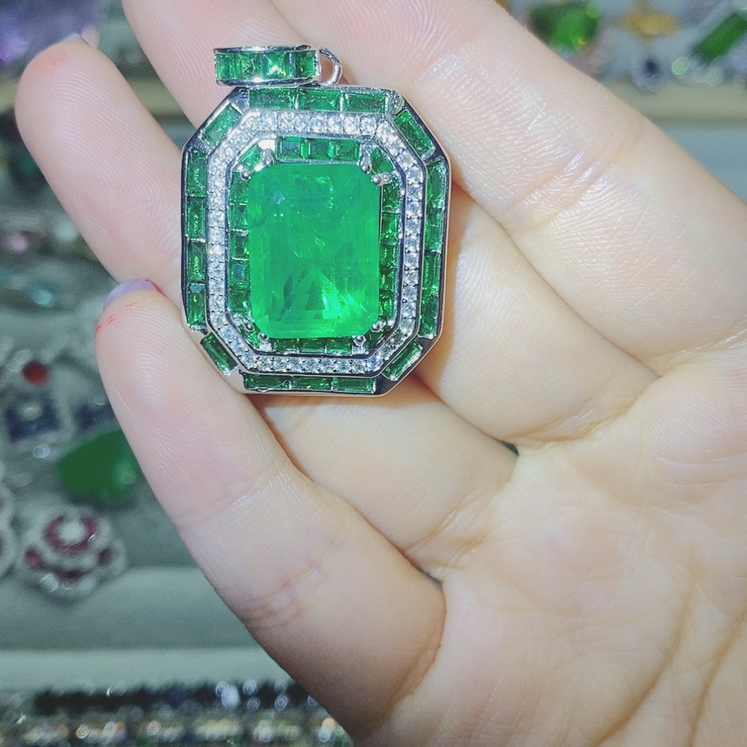 【闪购商品】托帕石耳饰银S925镶嵌