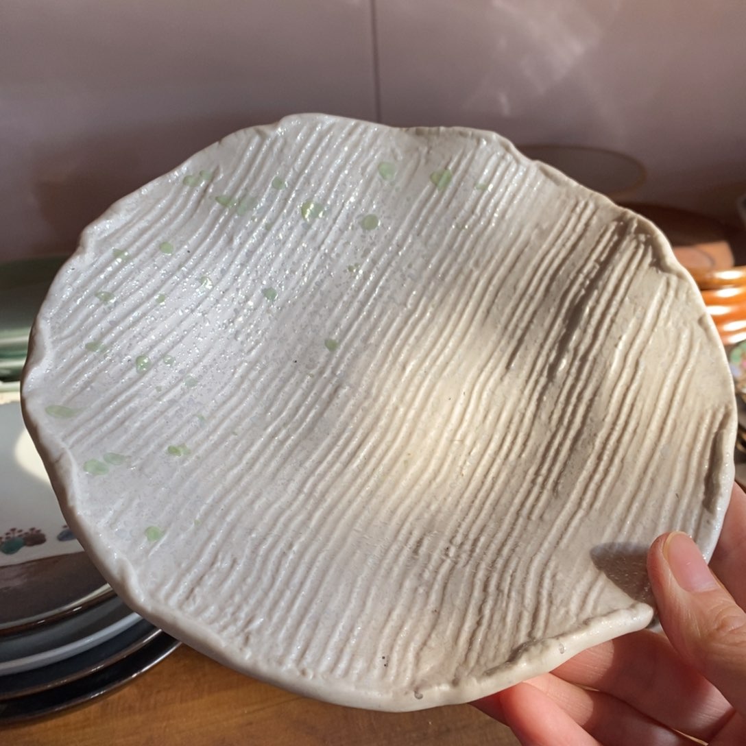 瓷片手作三足器皿