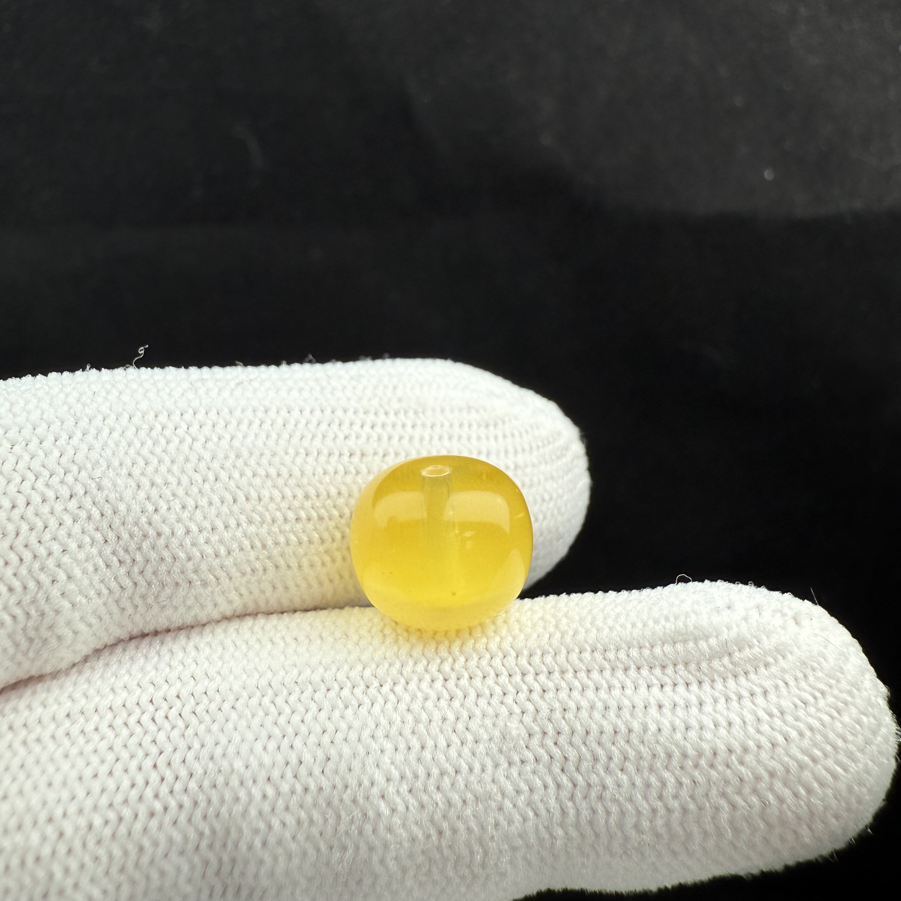 J8121天然原矿蜜蜡 墩子 11.4*9mm支持复检假一罚四