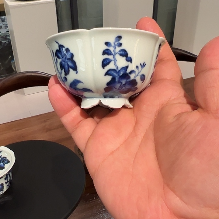 景土造物花卉杯子