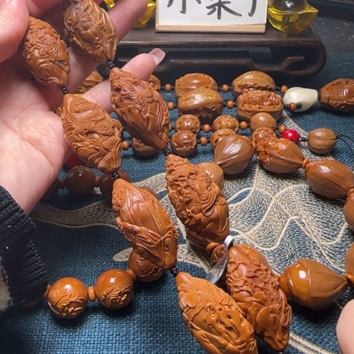 【闪购商品】橄榄核手串八大雅士