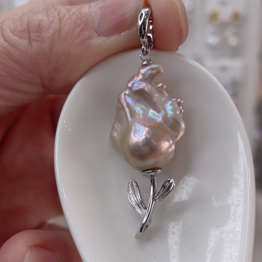 颈饰未镶嵌淡水珍珠