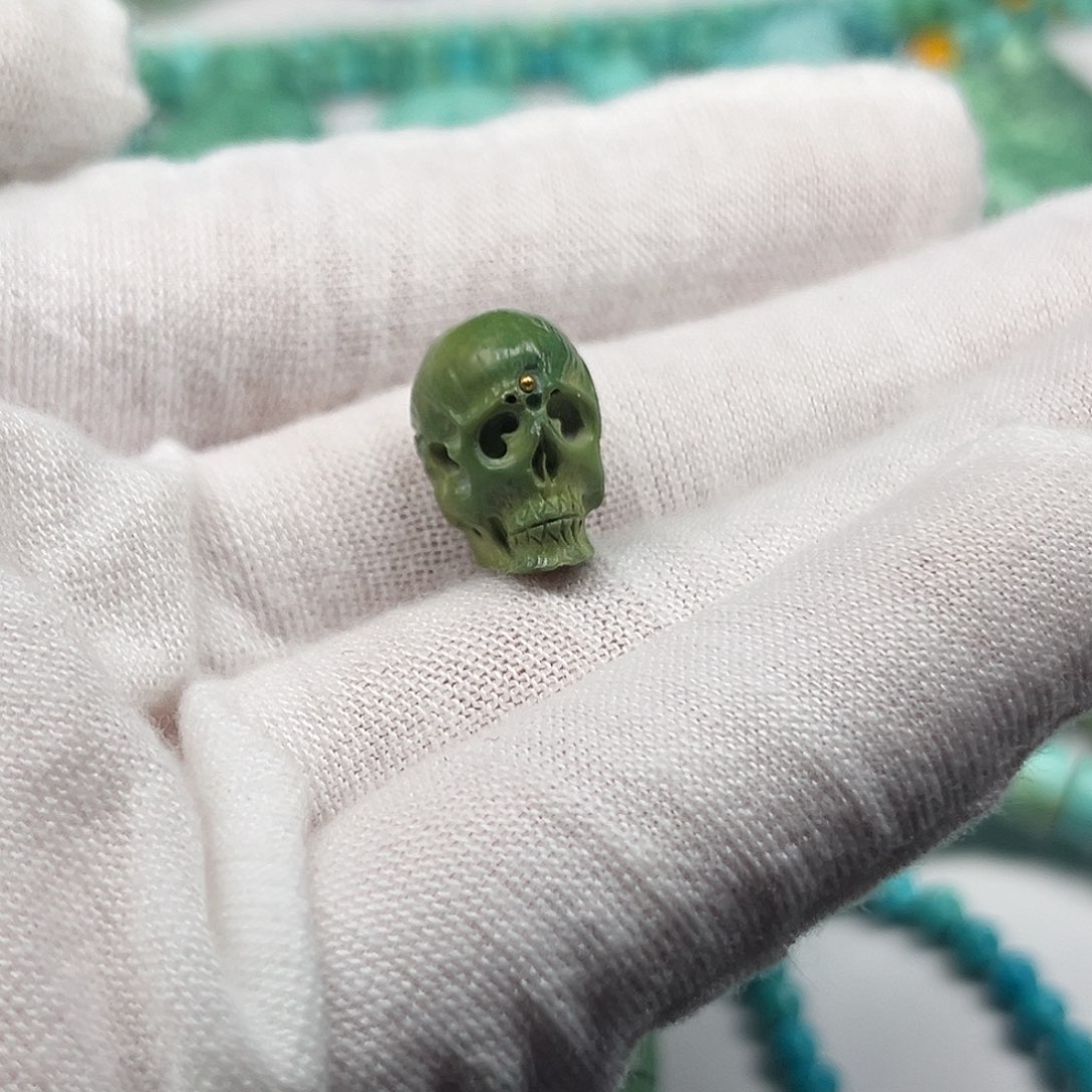 绿松石未镶嵌原矿